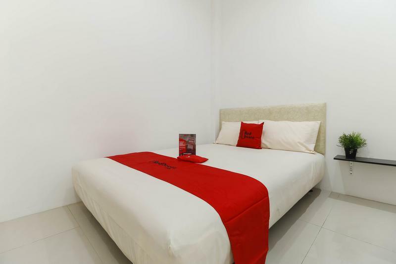 ג'קרטה Reddoorz Plus @ Kapuk Business Park מראה חיצוני תמונה
